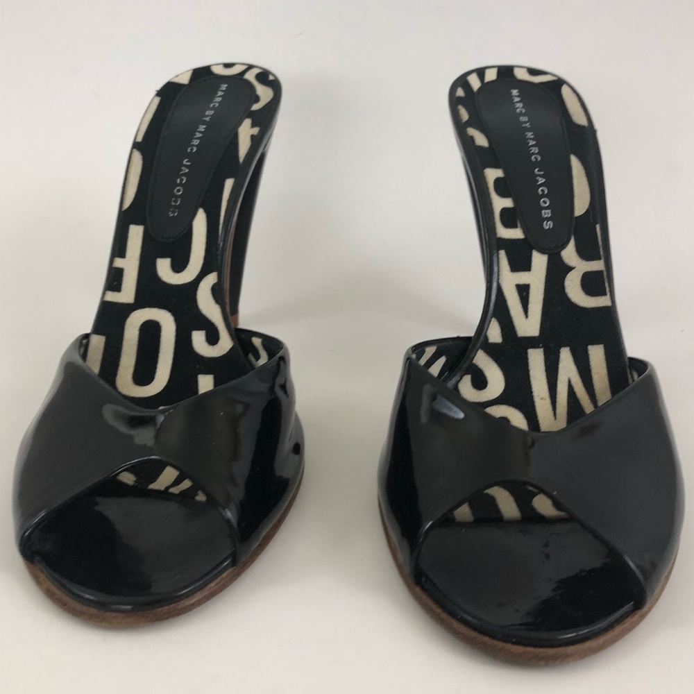 MARC by Marc Jacobs Patent Leather Open Toe Mules Sz 8